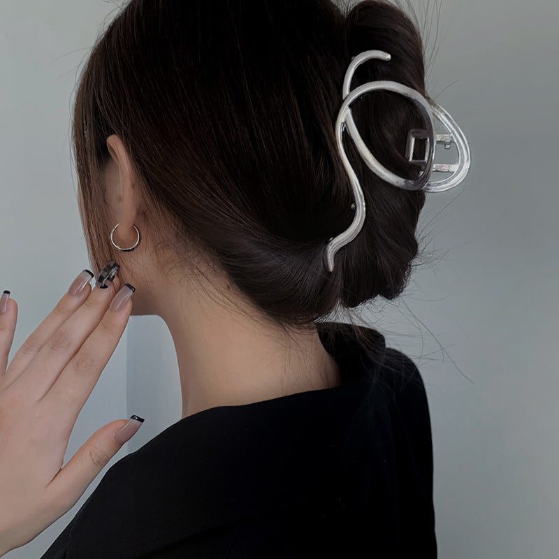 Metal High-grade Sense Grip Special-interest Design Cold Wind Large Hollow Lines Back Head Hairpin Tide
